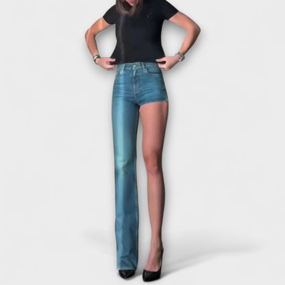 Astra - Trendy Asymetrické Džínové Šortky s Jedním Ramenním Popruhem