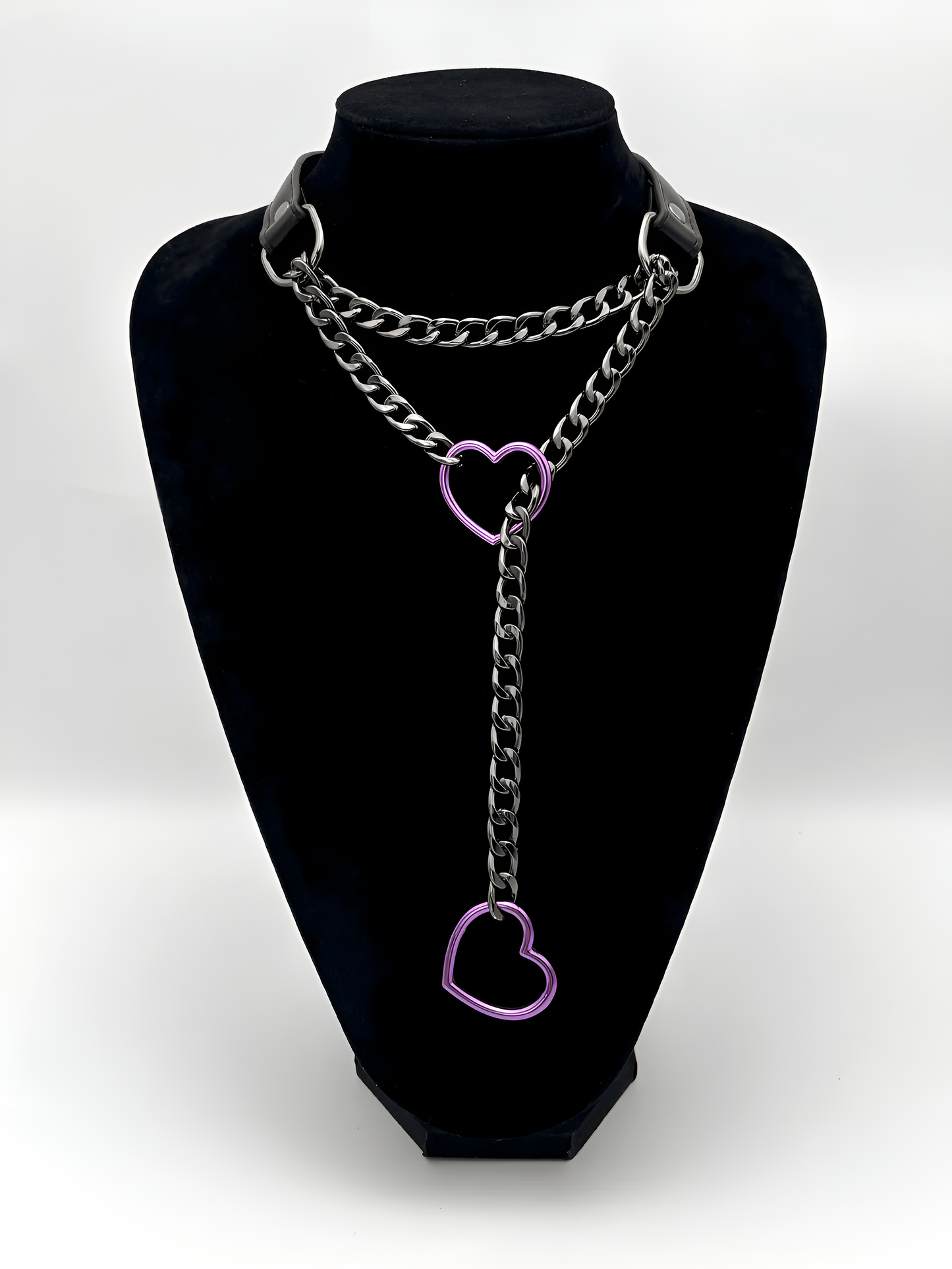 LoveChains™ - Kožený obojek s řetízkem ve tvaru srdce