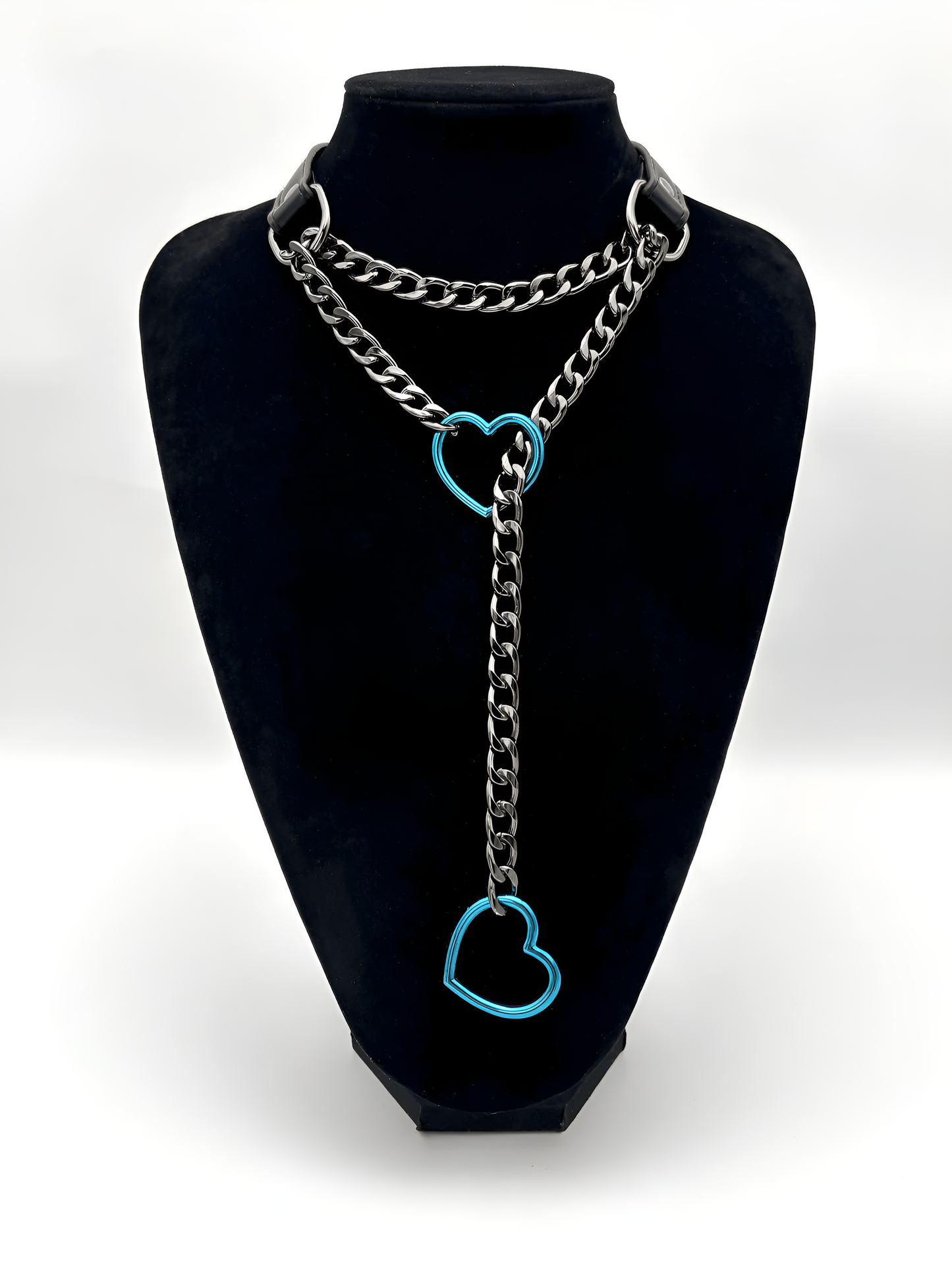 LoveChains™ - Kožený obojek s řetízkem ve tvaru srdce