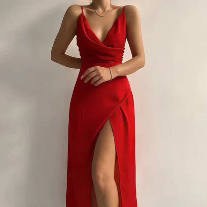 Emery I Šaty s nadčasovou elegancí