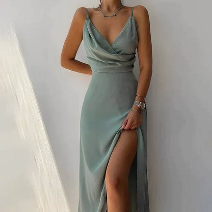 Emery I Šaty s nadčasovou elegancí